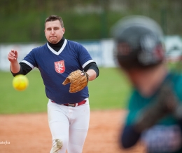 Nadhazovač Sofťáci Hradec Králové