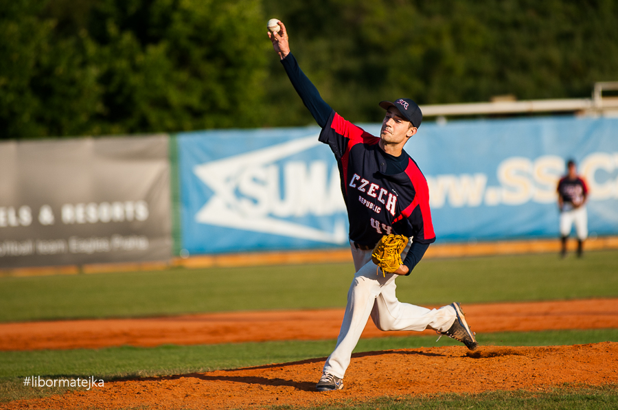 Baseballový nadhazovač